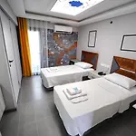 Hotel My